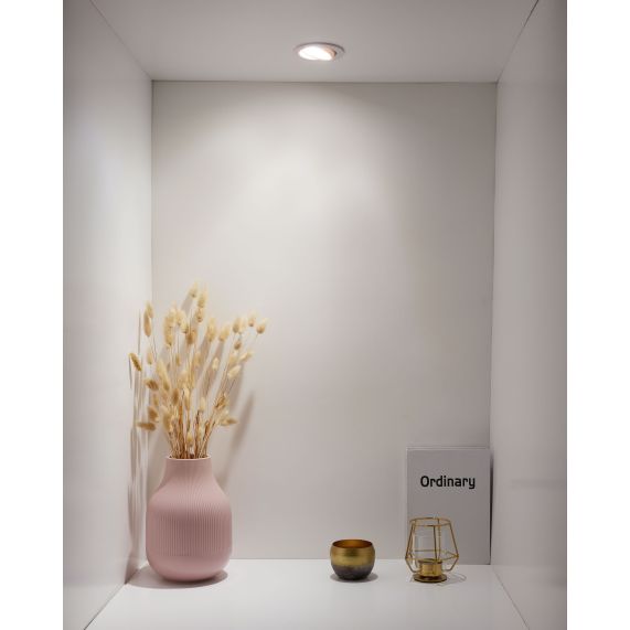 Spot led blanc orientable Adrian 6W 220-240V IP65 550lm 3000K dim 87x57mm